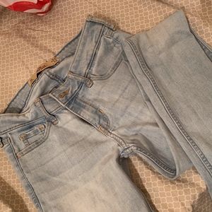 Hollister jeans